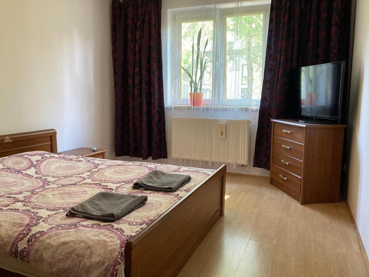 Dom Chotomow Daire Dış mekan fotoğraf